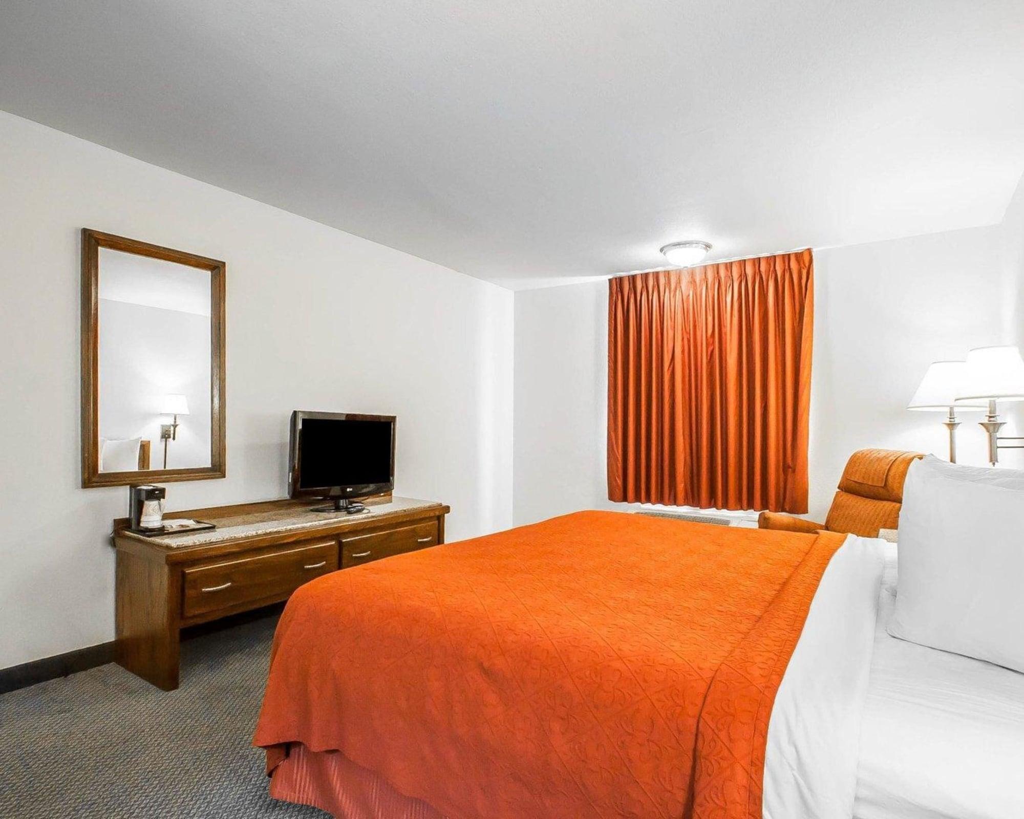 Quality Inn & Suites North Springfield Luaran gambar