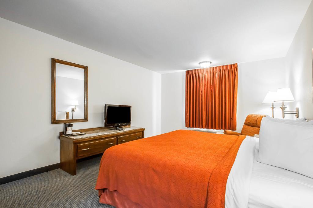 Quality Inn & Suites North Springfield Luaran gambar