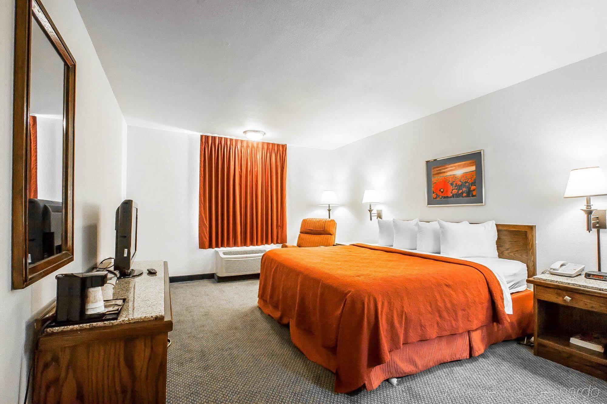 Quality Inn & Suites North Springfield Luaran gambar