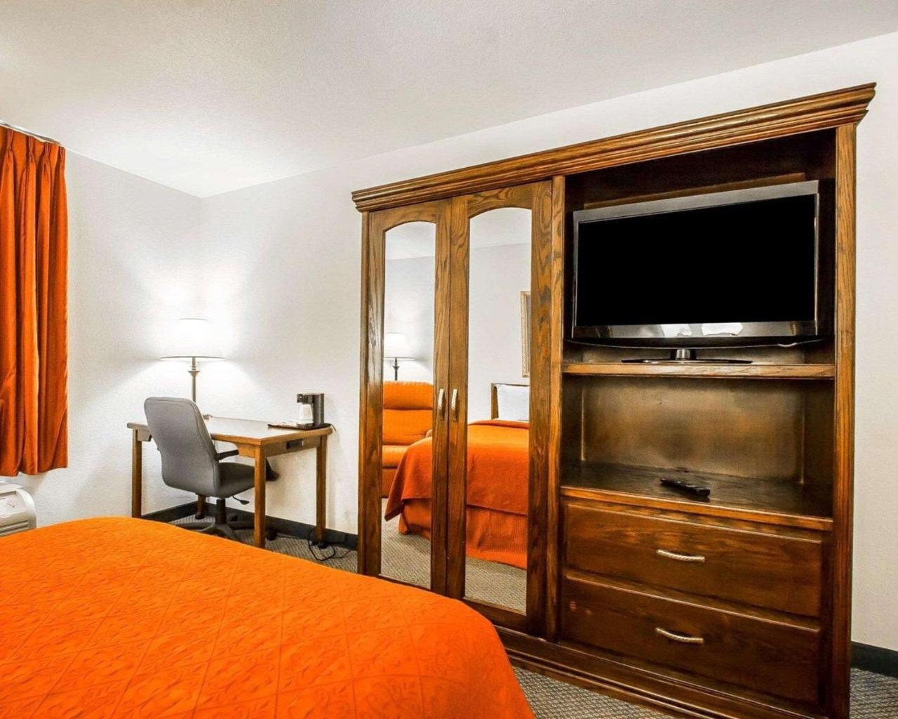 Quality Inn & Suites North Springfield Luaran gambar
